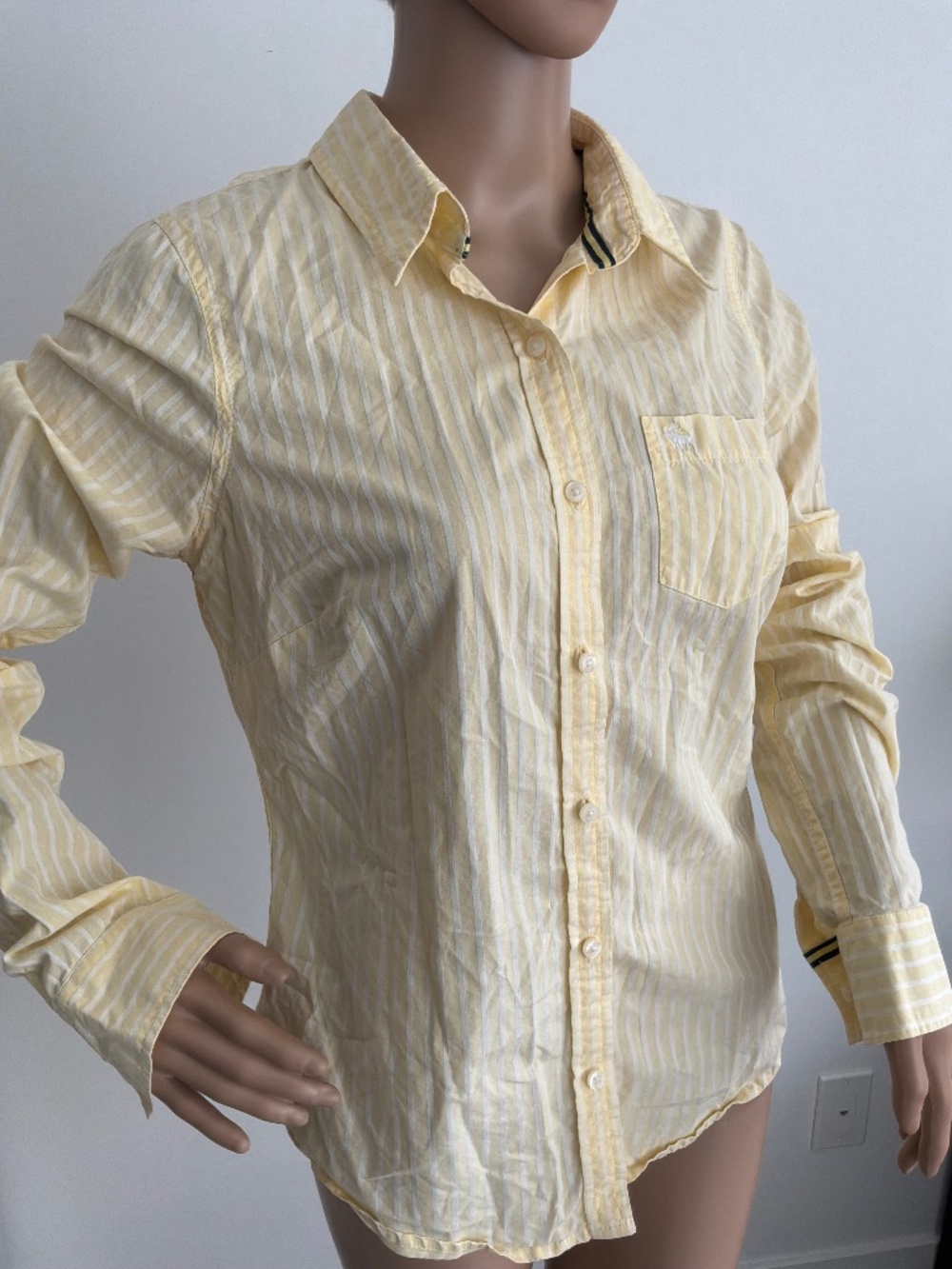 Abercrombie & Fitch Yellow White Striped Button Up Shirt Women’s Large SLIM FIT